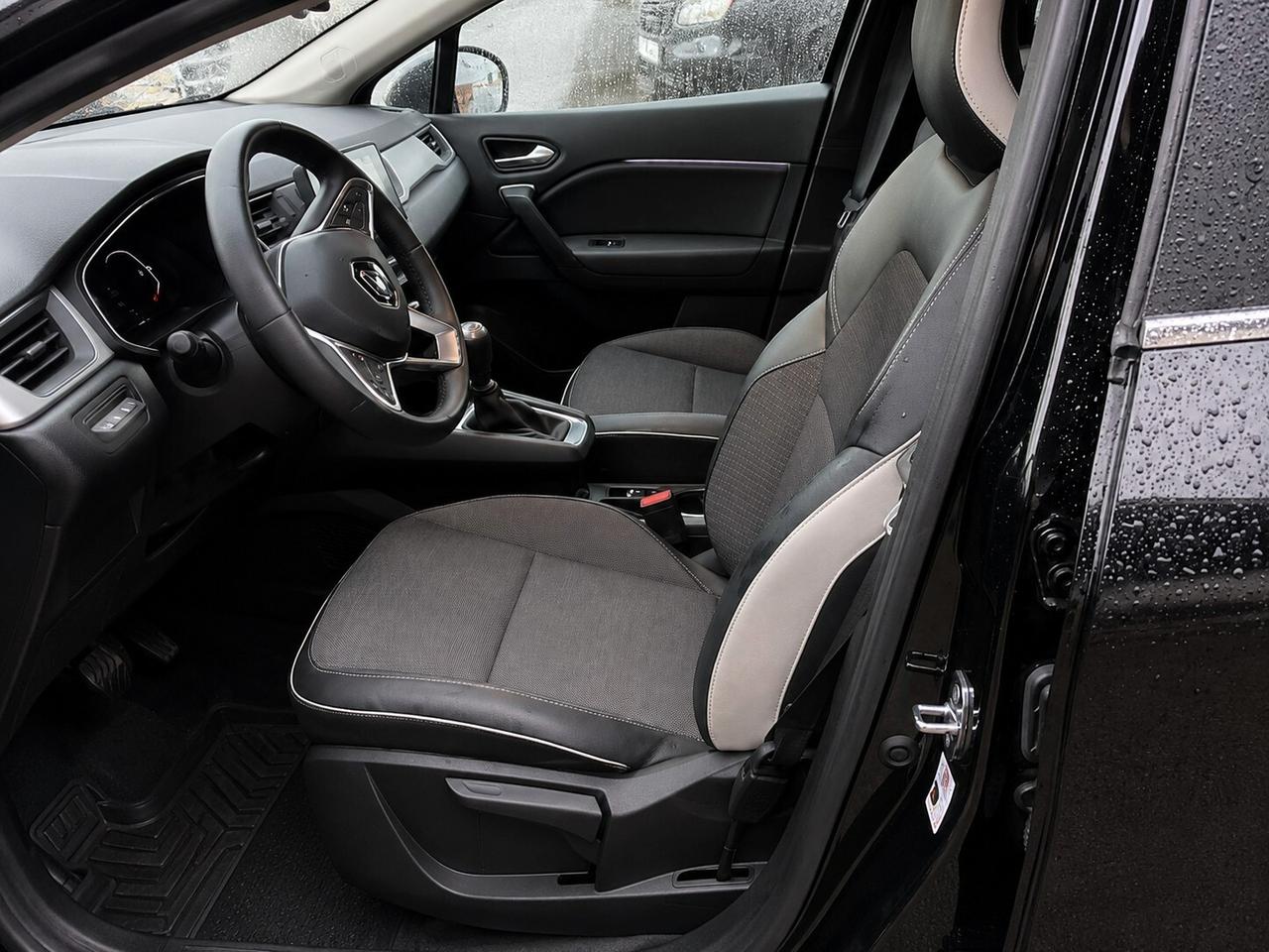 Renault Captur Mild Hybrid 140 CV Intens