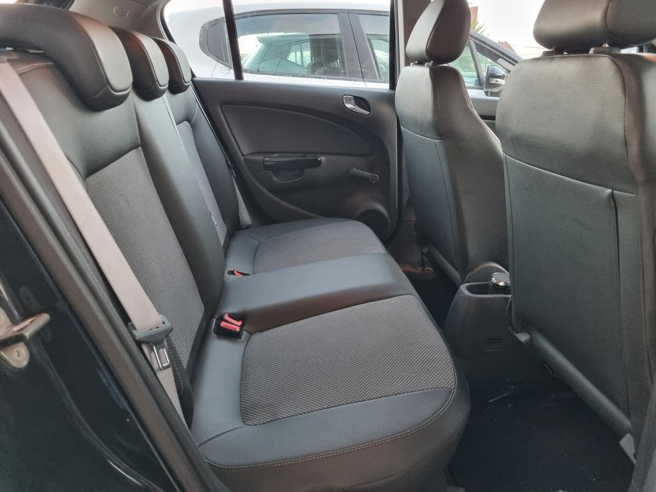 Opel Corsa 1.2 5 porte Enjoy