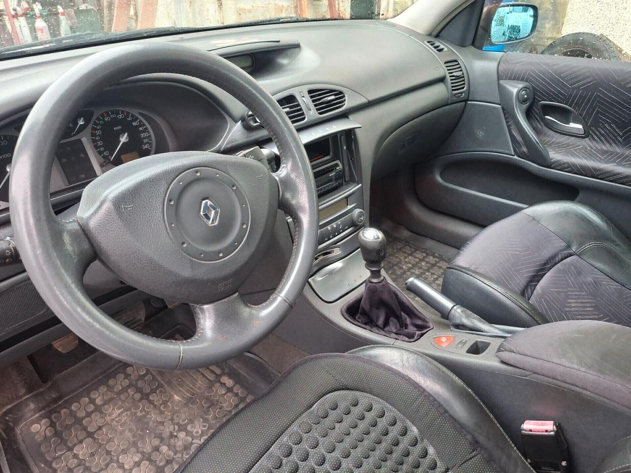 Renault Laguna 1.9 dCi/120CV.-DIESEL-