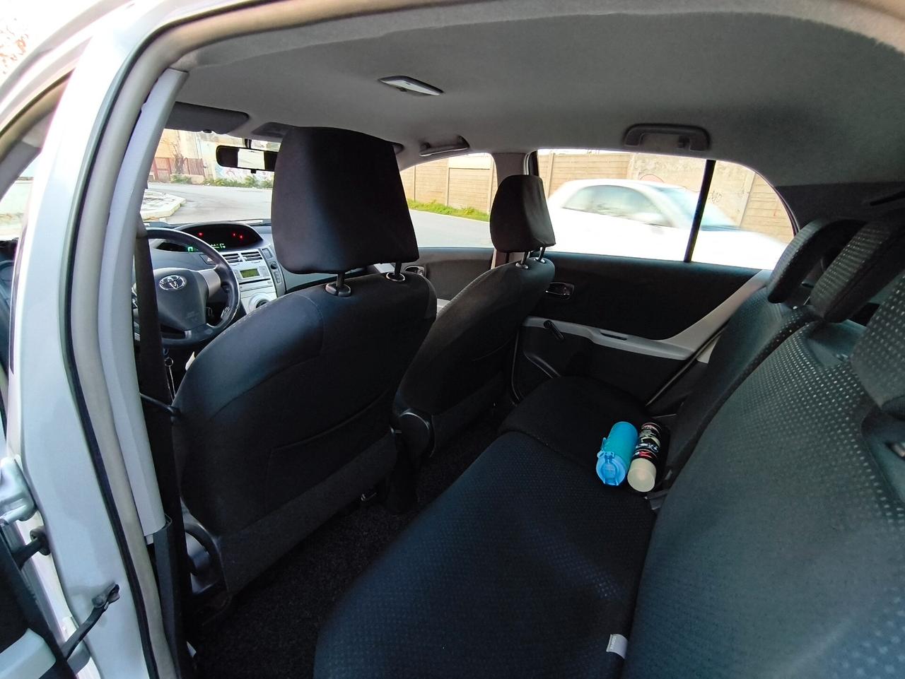 Toyota Yaris 1.3 5 porte