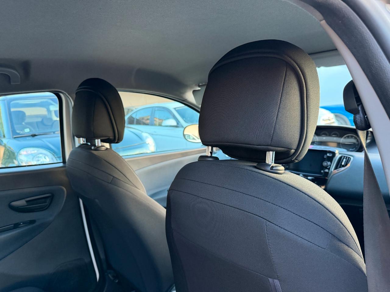 Lancia Ypsilon 1.2 69 cv. EcoChic GOLD (Imp GPL)