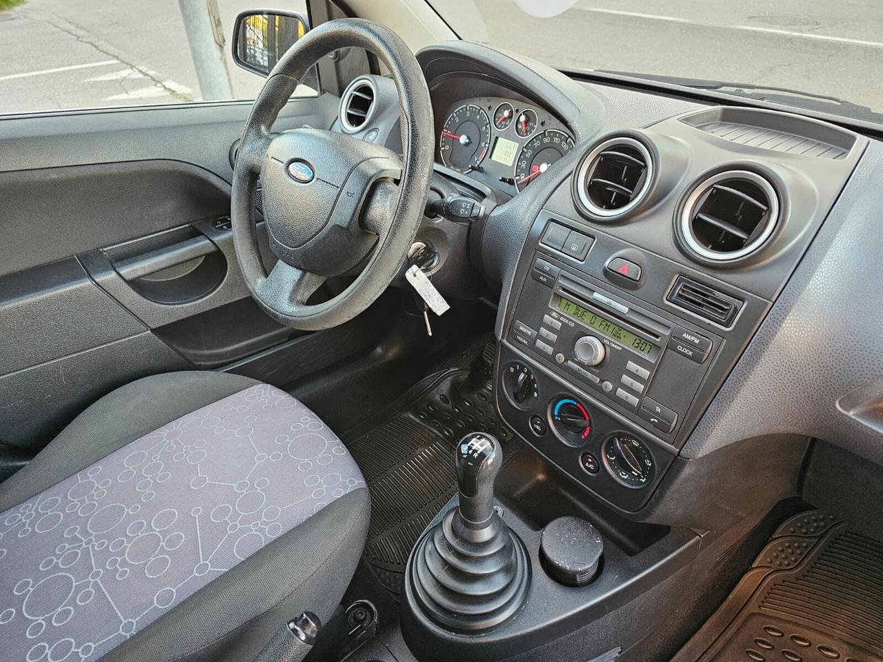 Ford Fiesta 1.2 75cv Ikon*Clima*Servosterzo*Neopatentati*