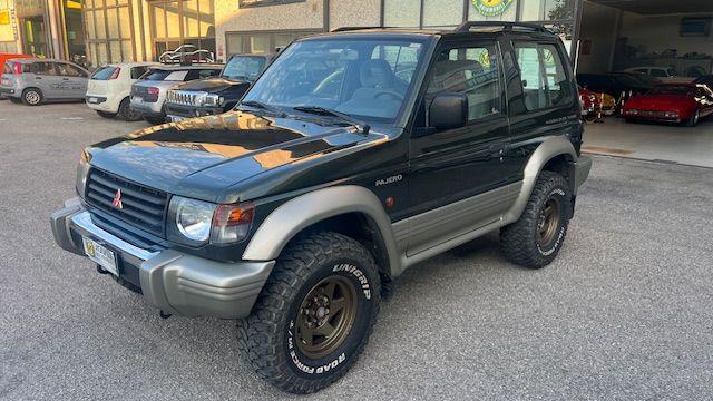 MITSUBISHI Pajero 2.5 TDI Metal-top SS GLS Exec.