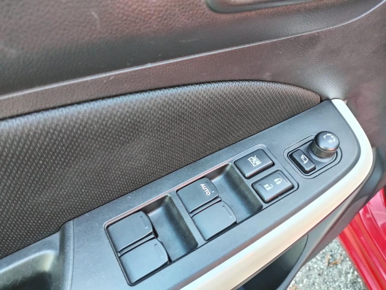 Suzuki Swift 1.2 Hybrid Top