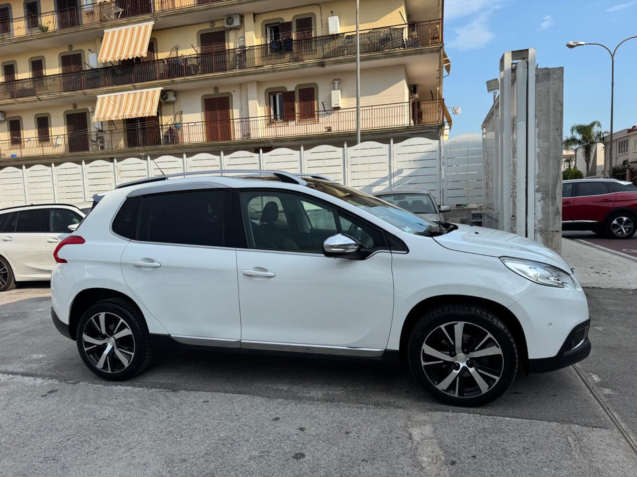 Peugeot 2008 1.6 DIESEL 115CV Allure 2015