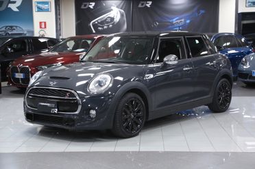 Mini 2.0 Cooper SD 5 porte auto