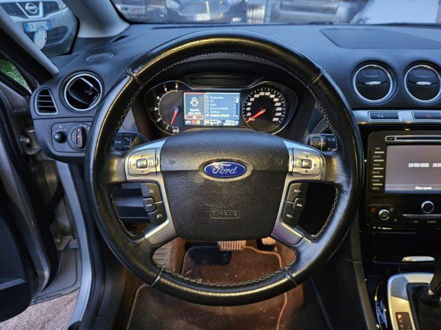 FORD S-Max 2.0 TDCi 163CV Powershift New Titanium