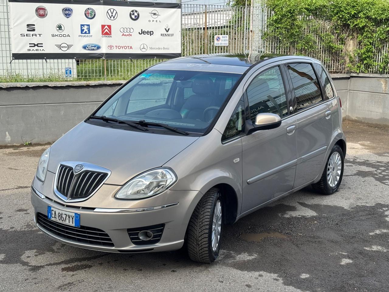Lancia MUSA 1.4 Oro Ecochic GPL
