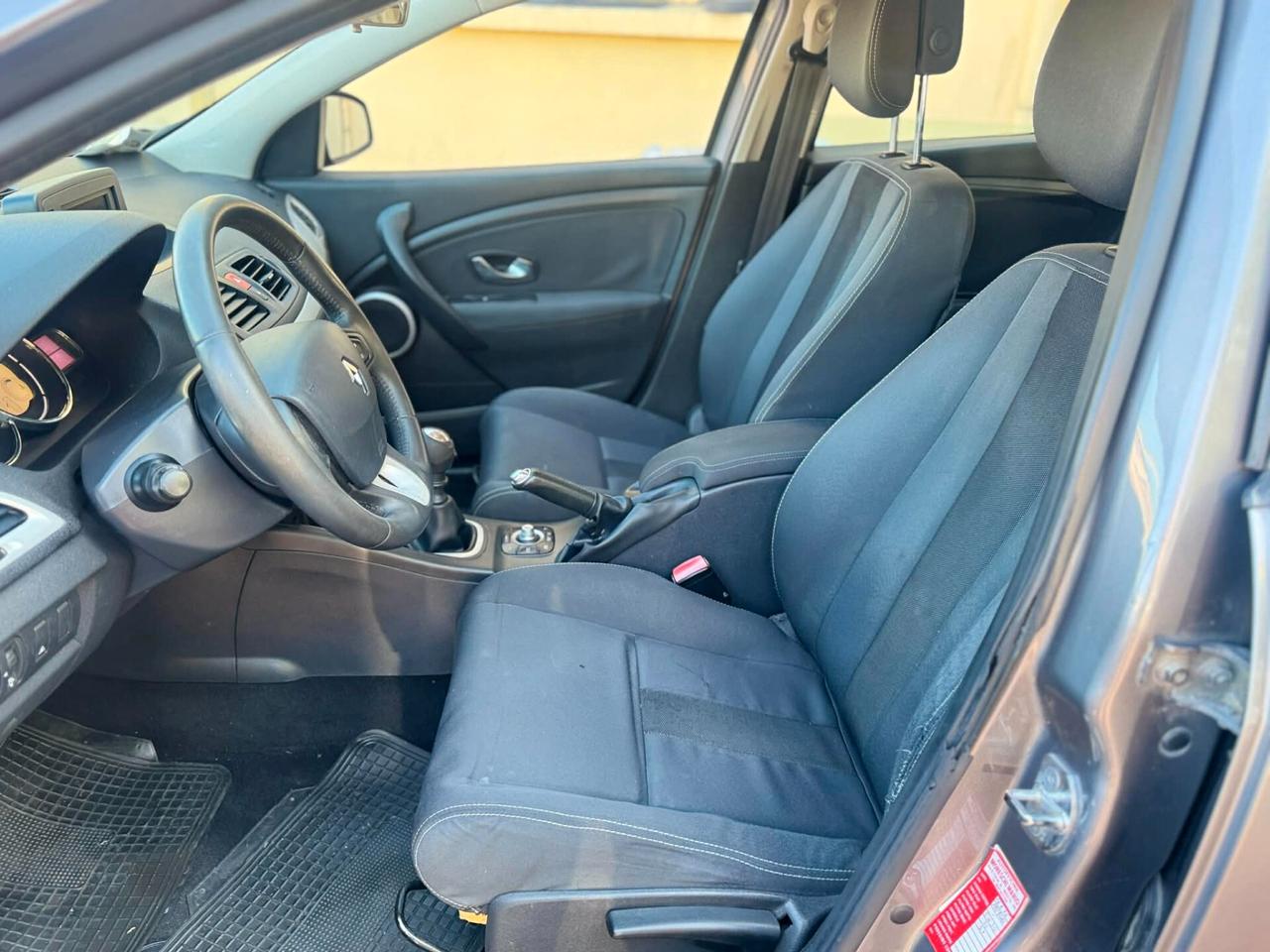 Renault Megane Anno 2009 1.5 Diesel 110CV SporTour Luxe