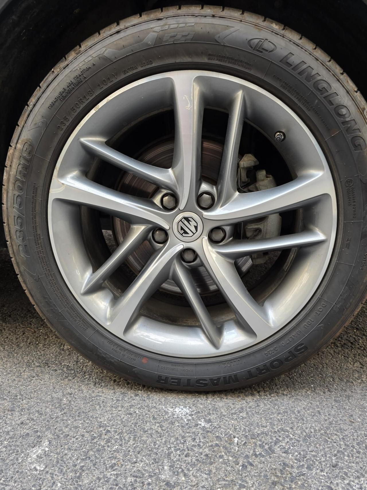 Mg HS 1.5T-GDI AT Luxury