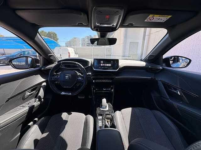 Peugeot 208 motore elettrico 136 CV 5 porte GT