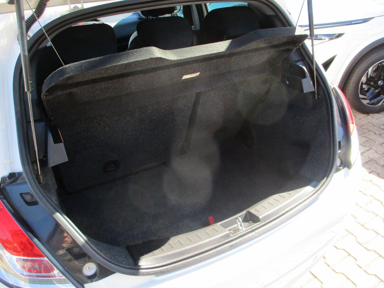 Lancia Ypsilon 5 Porte Ypsilon 1.2 Gold 69cv OK NEOPAT./Sensori/Bluetooth