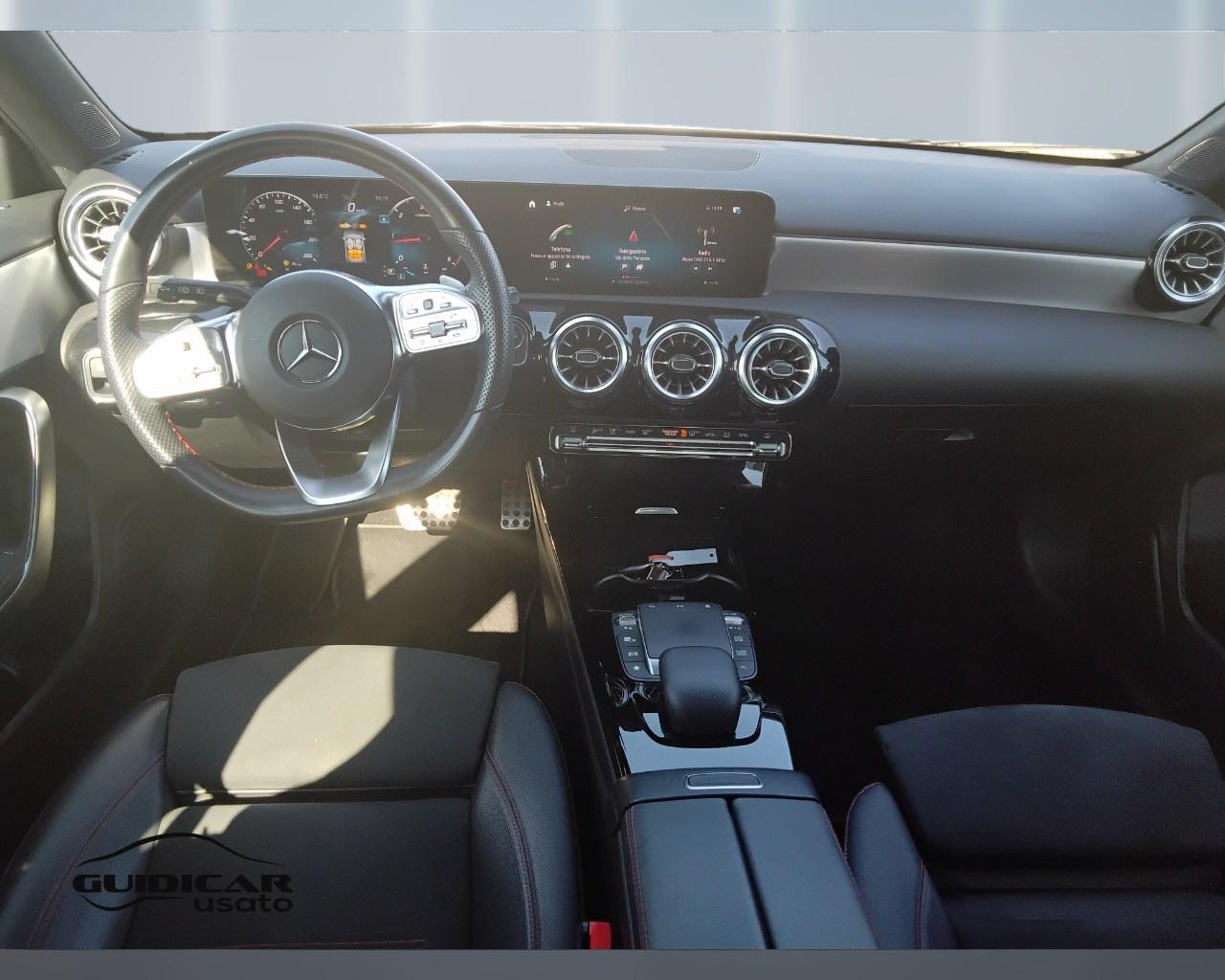 Mercedes-Benz Classe A - W177 2018 - A 200 d Premium auto