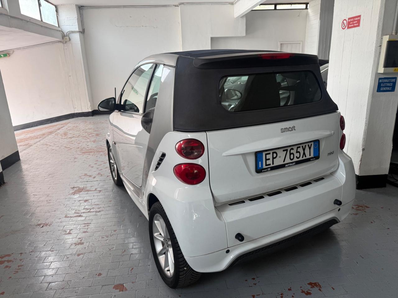 Smart ForTwo 1000 52 kW MHD cabrio passion