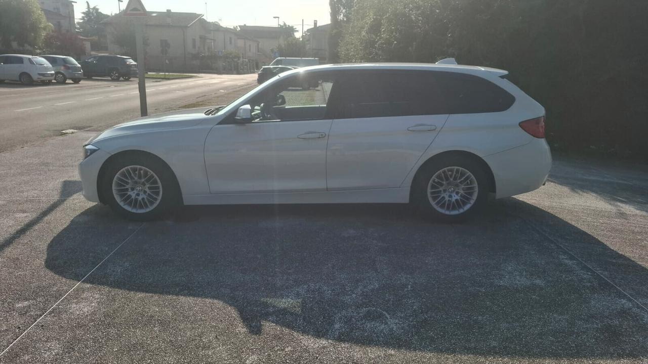 Bmw 318 318d Touring Business aut.