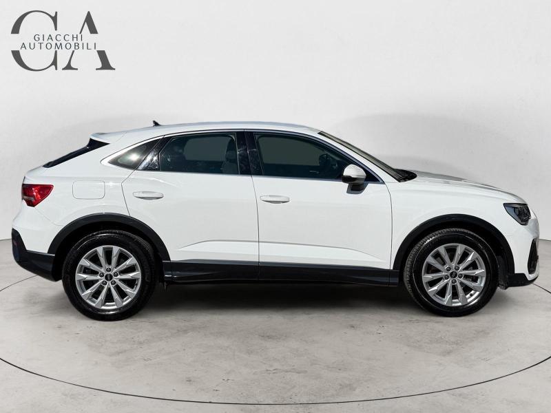 Audi Q3 Sportback 35 2.0 tdi s-tronic