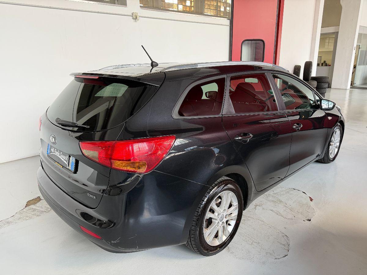 KIA - cee'd Sport Wagon - 1.6 CRDi 110CV SW Cool