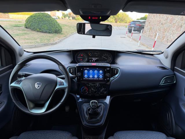 LANCIA Ypsilon GOLD+RETROCAMERA+NAVI CARPLAY+LED