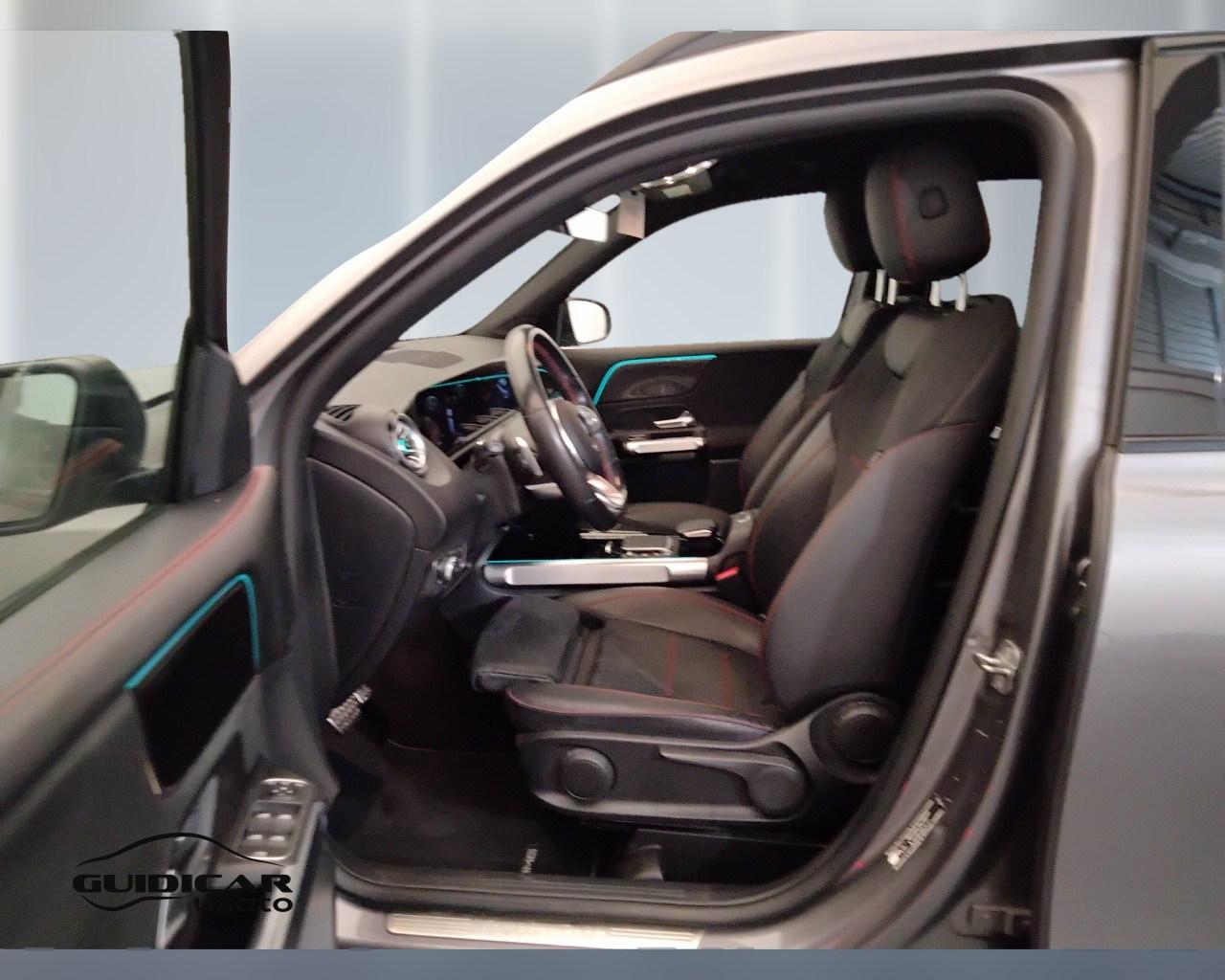 Mercedes-Benz GLB - X247 2019 - GLB 180 d Premium auto