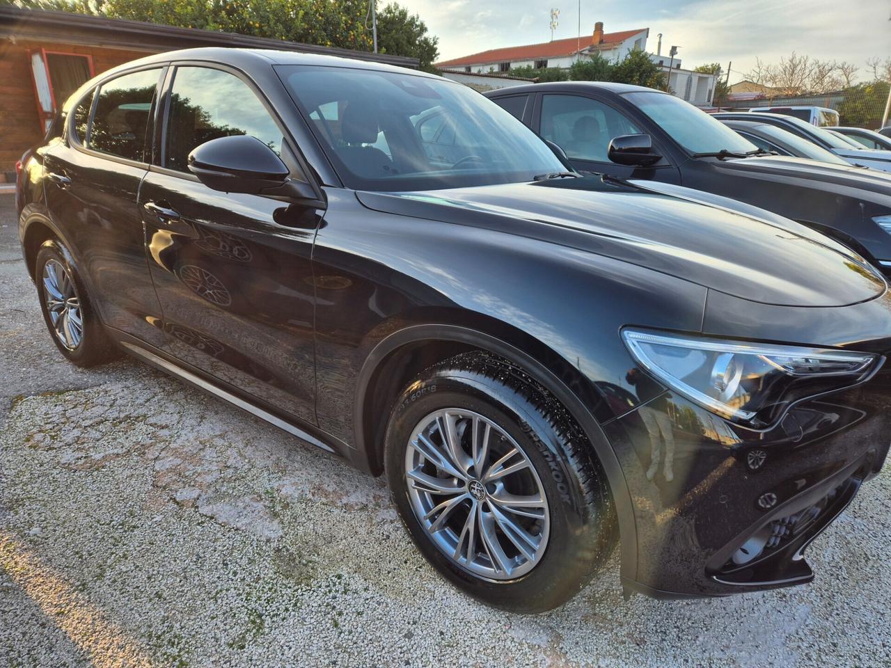 Alfa Romeo Stelvio 2.2 Turbodiesel 190 CV AT8 Q4 B