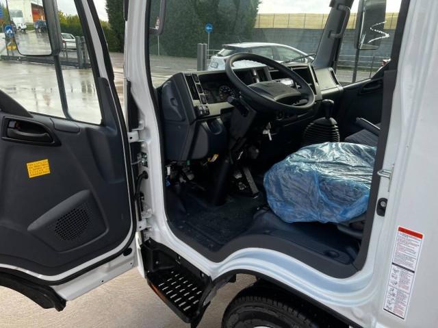 Isuzu M 21 TT Passo E ribaltabile trilaterale