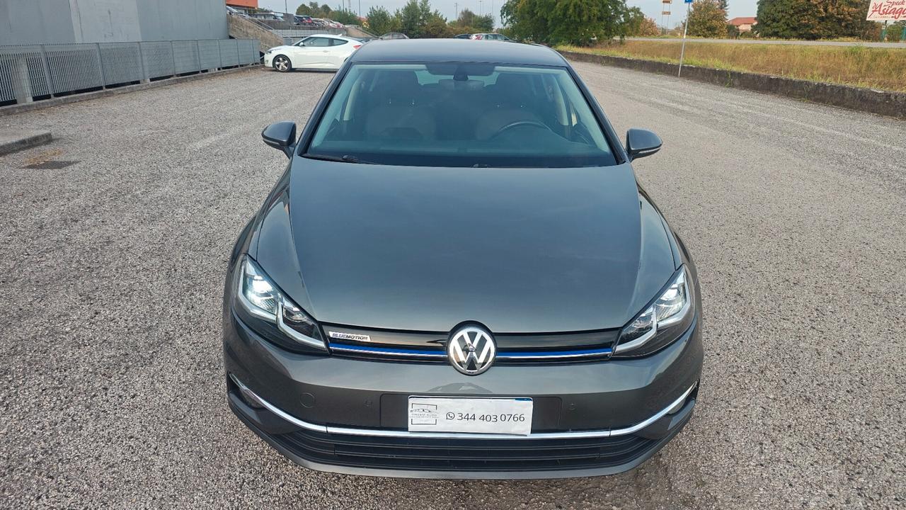 Volkswagen Golf 1.5 TGI DSG 5p. Trendline BlueMotion Technology