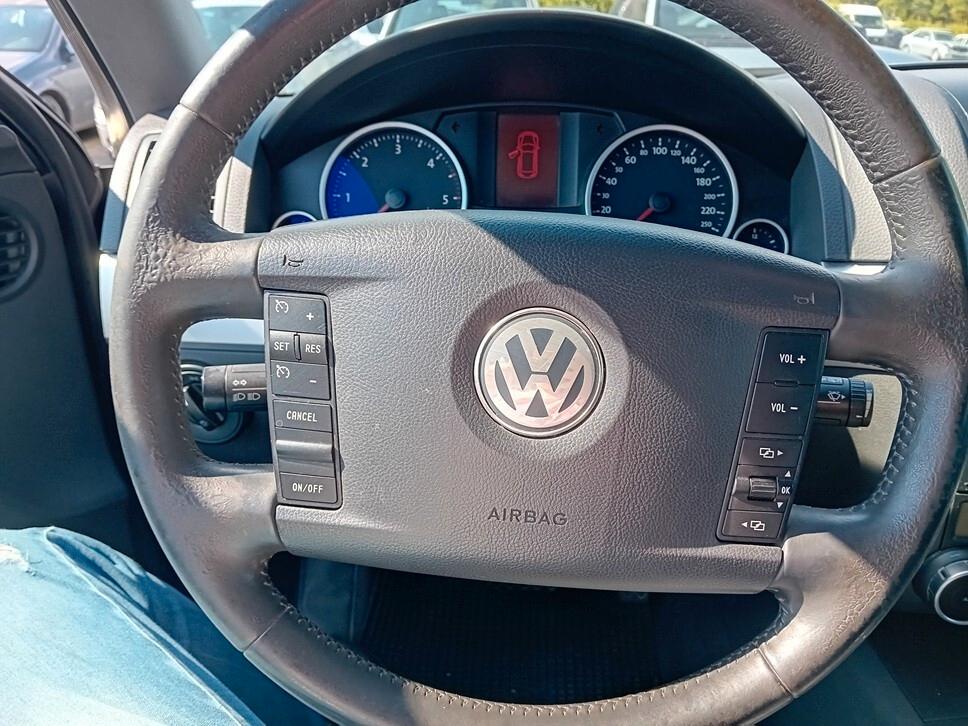Volkswagen Touareg 2.5 R5 TDI DPF tiptronic
