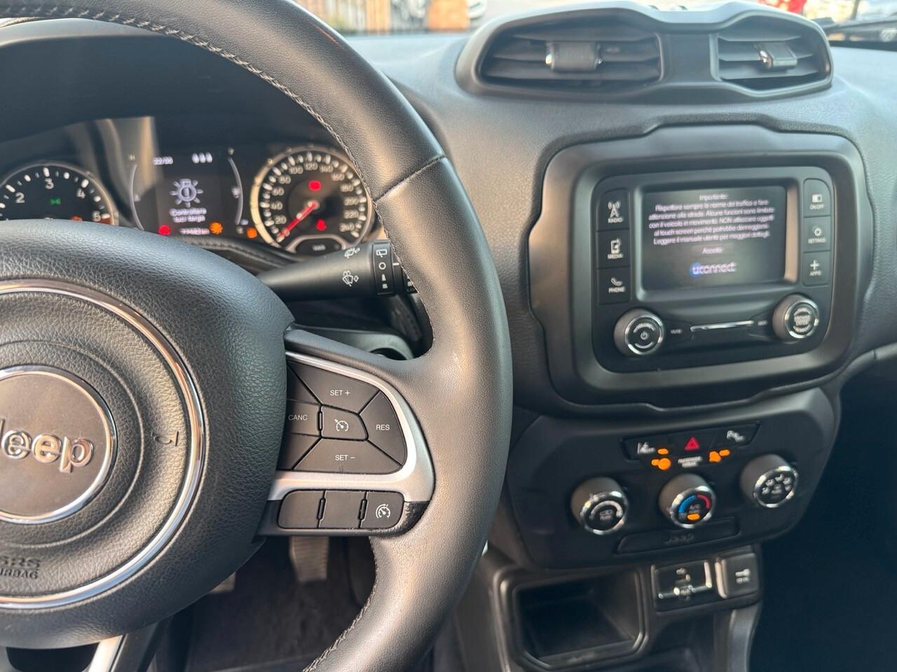 Jeep Renegade 1.6 Mjt TOTAL BLACK soli 72000 KM da 180mese