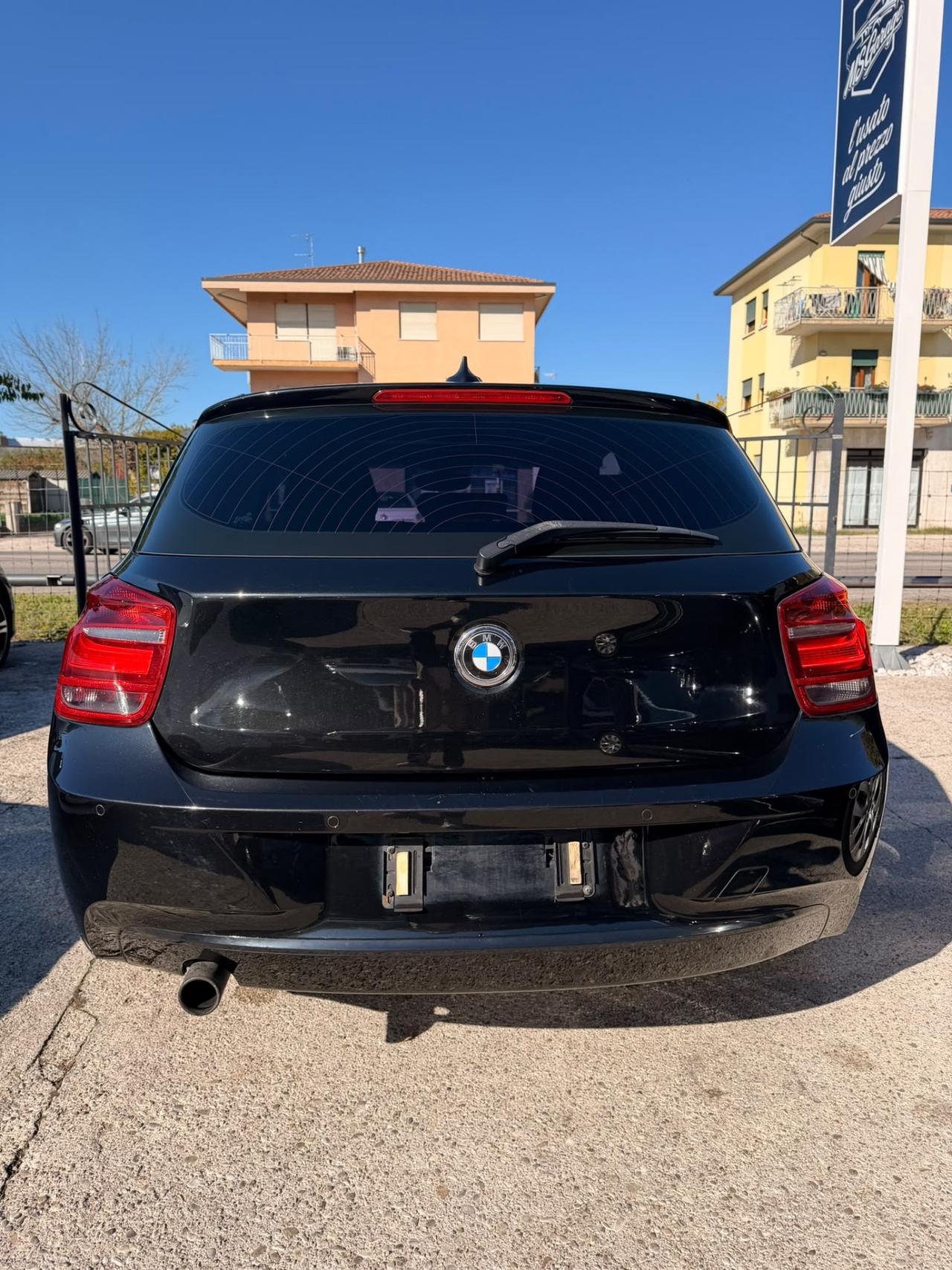 Bmw 116i Sport con tettuccio apribile