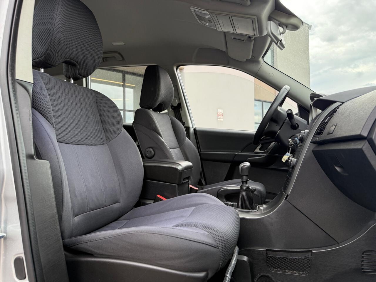Mahindra XUV500-2.2d.|7 POSTI|UNIPRO|CARPLAY