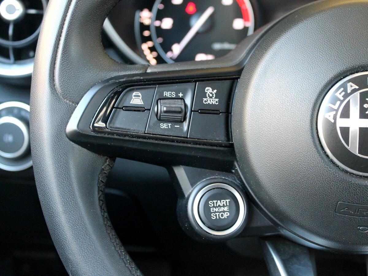 Alfa Romeo Giulia 2.2 Turbodiesel 190 CV AT8 Business Navi PREZZO REALE UNIPRO IVA DEDUCIBILE