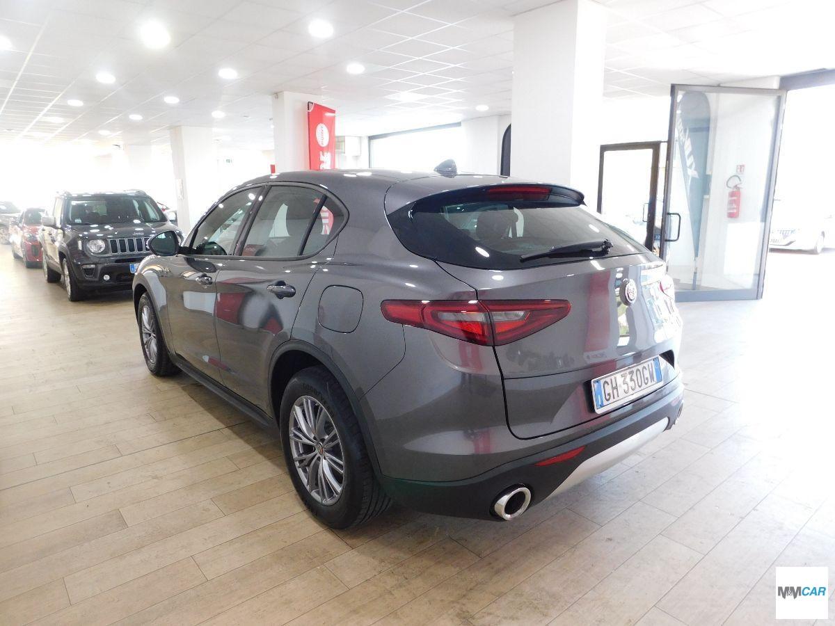 ALFA ROMEO - Stelvio - 2.2 T.diesel 160CV AT8 RWD Bus.