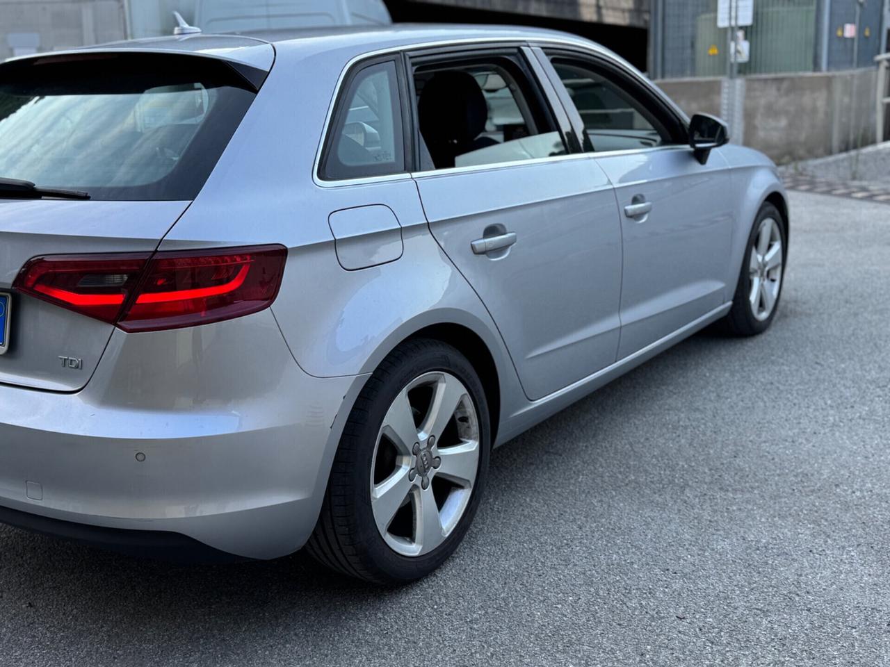 Audi A3 2.0 16V TDI Attraction