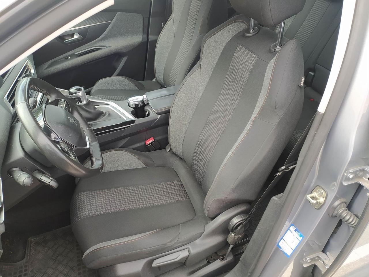 Peugeot 3008 Active 1.5 Blue HDI 130