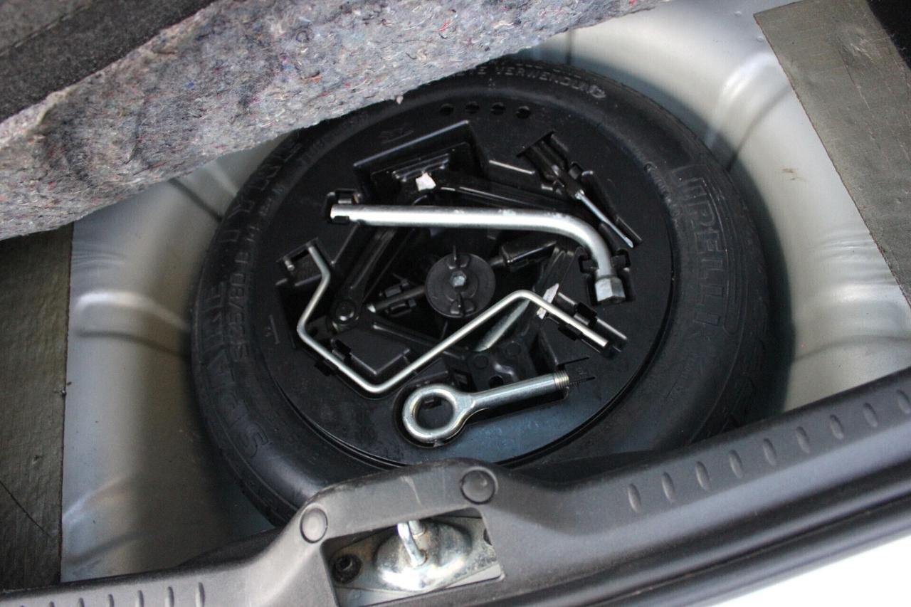 Lancia Ypsilon 1.2 60 CV Argento