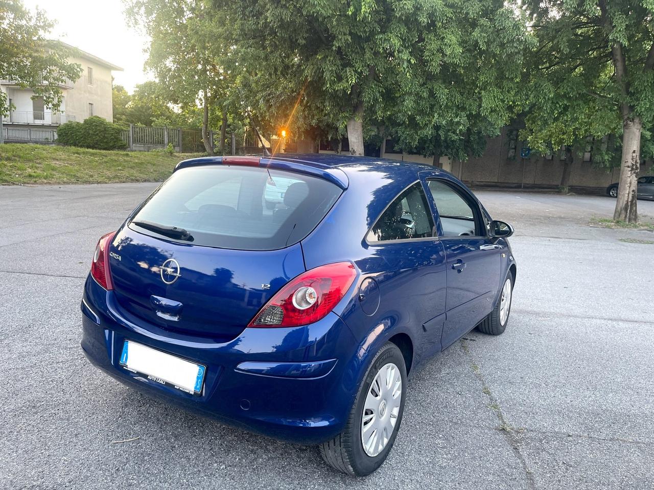 Opel Corsa 1.2 3 porte Sport Benzina per Neopatentati