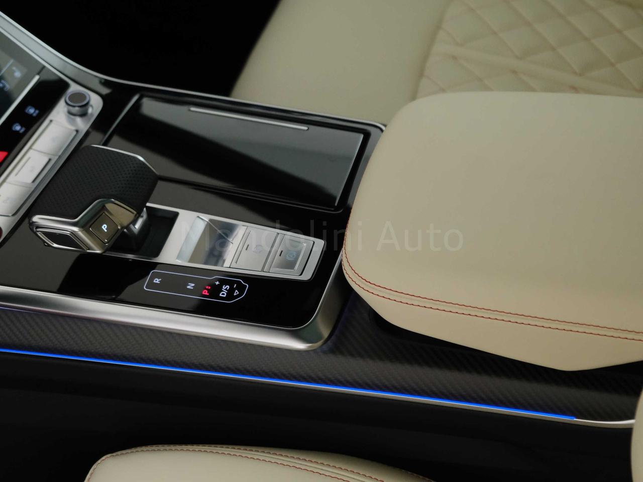 Audi SQ8 s4.0 v8 tfsi sport attitude quattro
