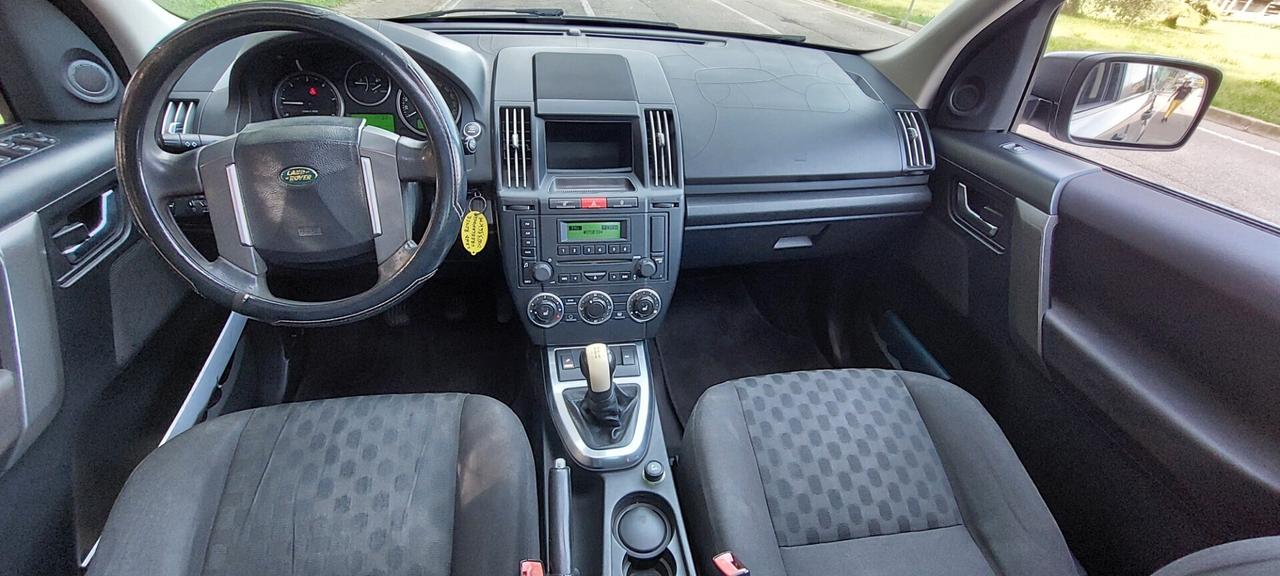 FREELANDER 2 TD4 4WD 4X4 2,2 DIESEL 160 CV TETTO APRIBILE GANCIO TRAINO IMPECCABILE