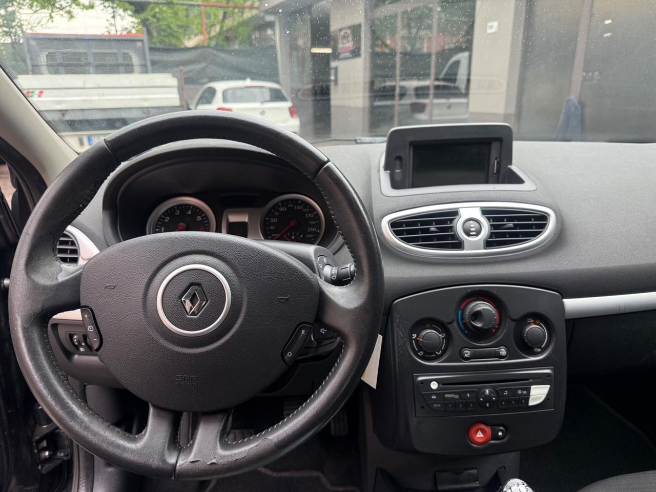 Renault Clio 1.2 16V 5 porte Confort