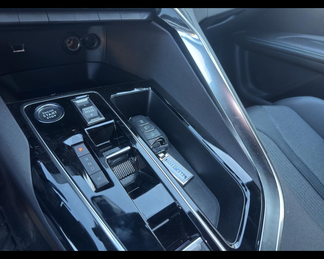 PEUGEOT 5008 2ª serie - 5008 BlueHDi 130 S&S EAT8 Allure Pack