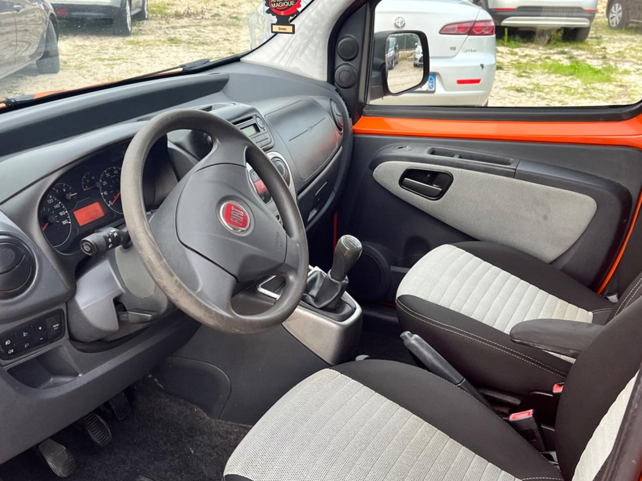 Fiat Qubo 1.3 MJT 75 CV Trekking