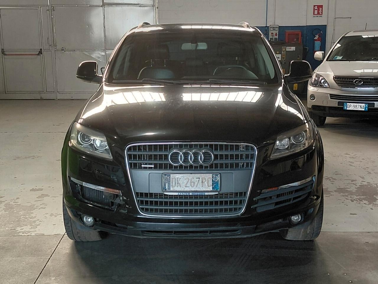 Audi Q7 3.0 V6 TDI 233CV quattro tiptronic ++++++ NON MARCIANTE++++