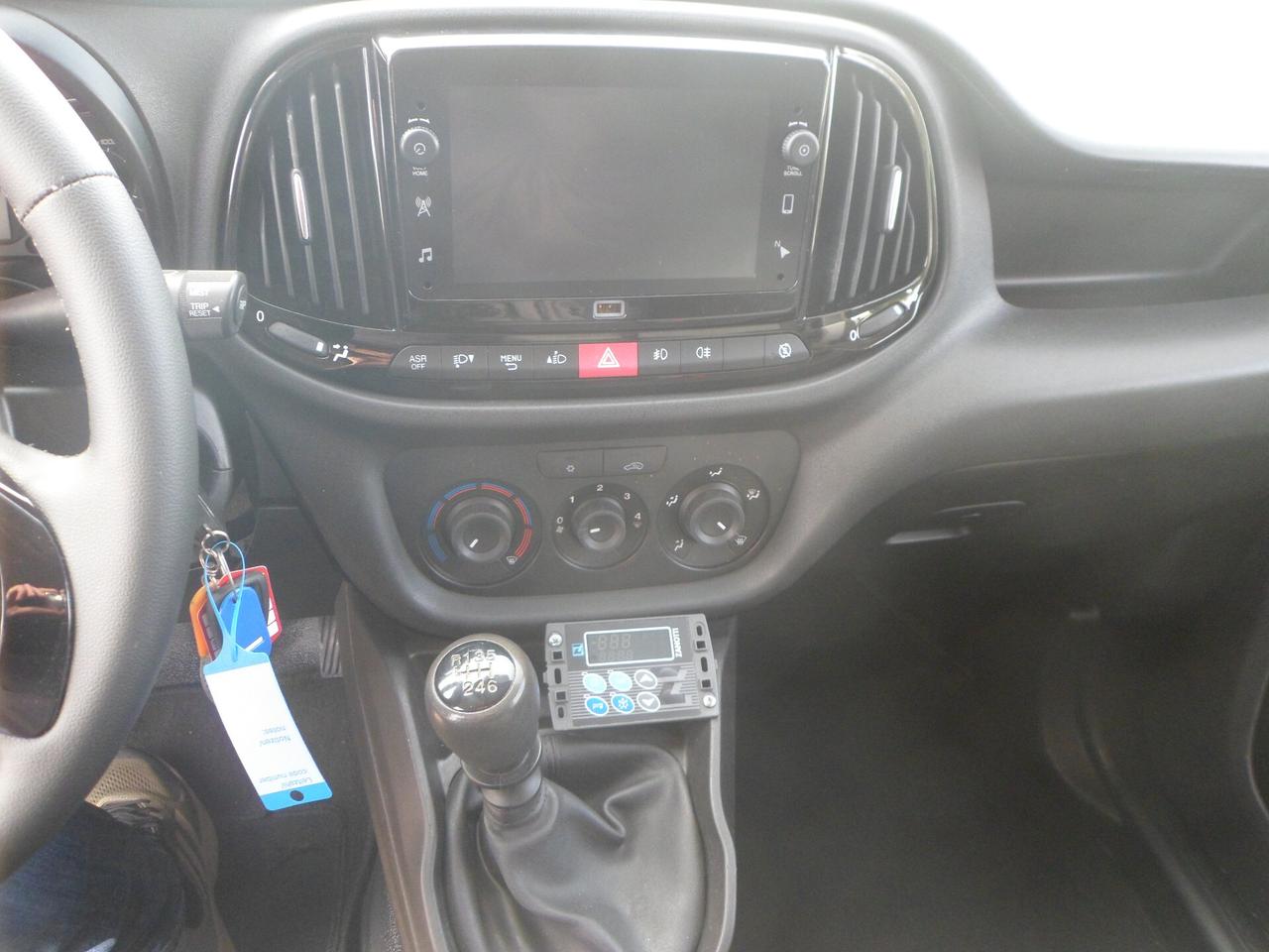 Fiat Doblo furgone 3 posti frigo coibentato