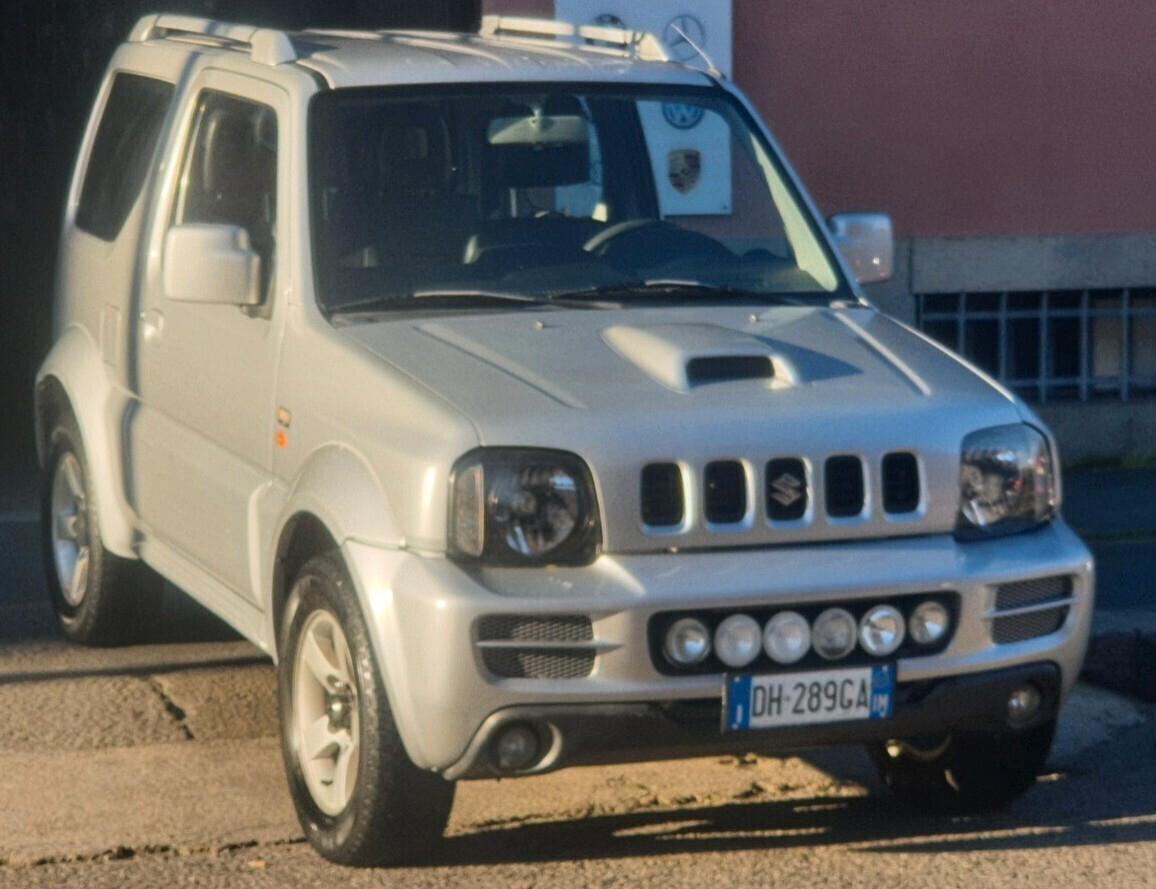 SUZUKI Jimny JLX+ 1.500 DDiS 86cv 4WD