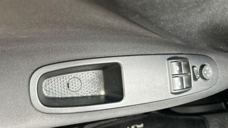 FIAT Punto 5 Porte 1.2 Young