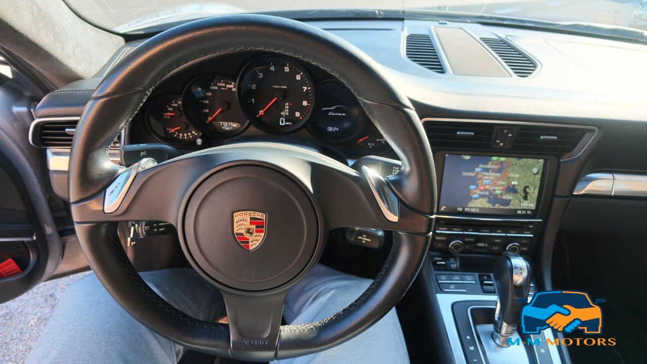 Porsche 911 Coupe 3.4 Carrera 4