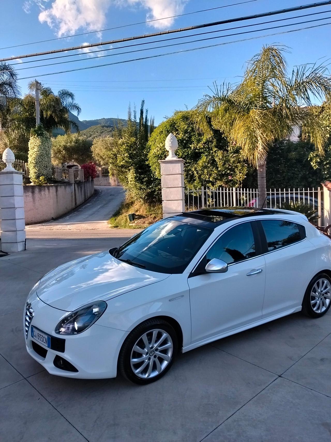 Alfa Romeo Giulietta 1.6 JTDm-2 105 CV Distinctive