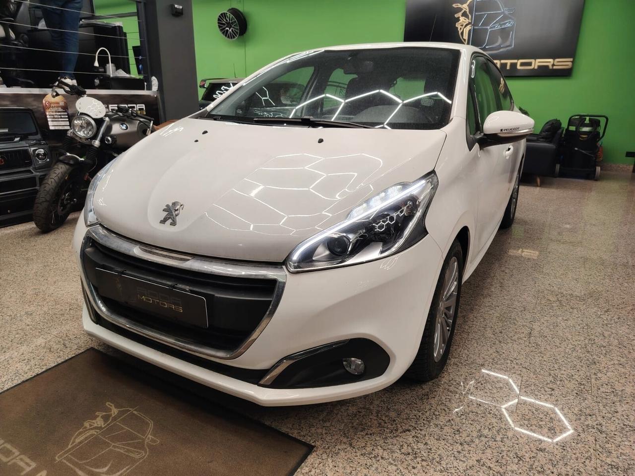 Peugeot 208 PureTech 82 5p. GPL