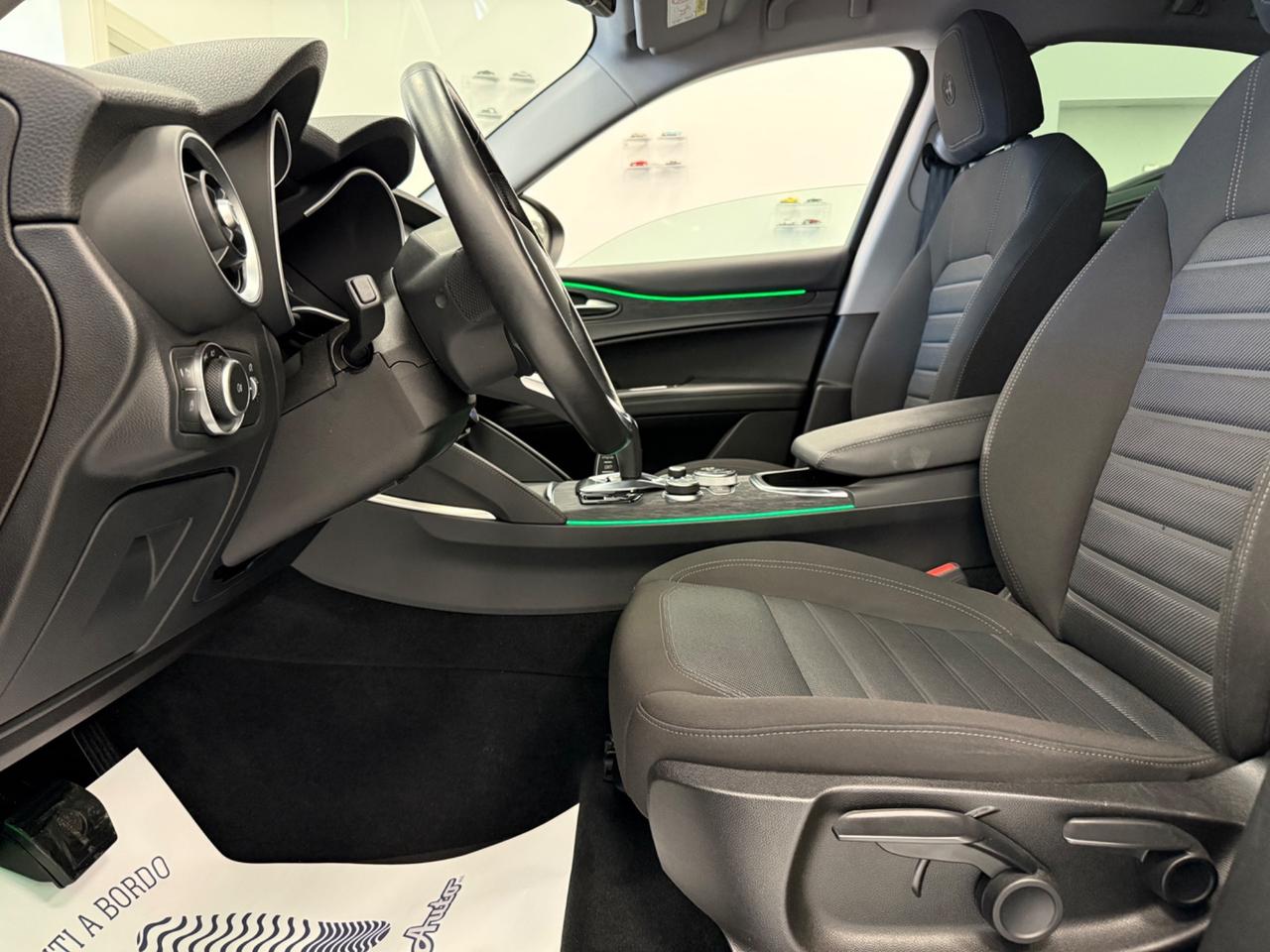 Alfa Romeo Stelvio 2.2 Turbodiesel 160 CV AT8 RWD Business