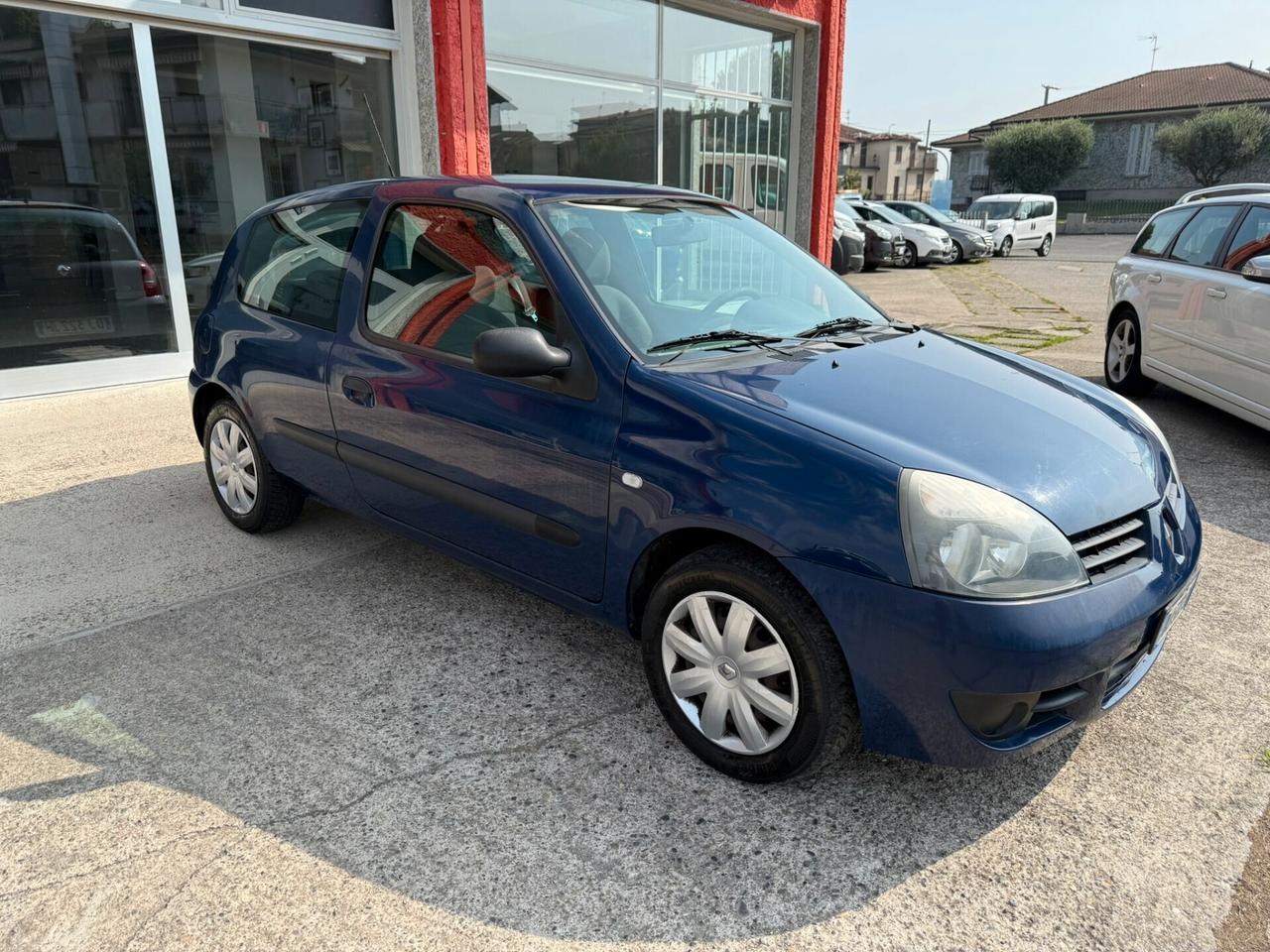 Renault Clio Storia 1.2 3 porte GPL Confort NEOPATENTATI